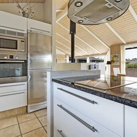 Feriehus Tatyana - 1-0km From The Sea By Interhome Hjørring