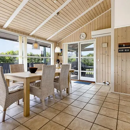 Feriehus Tatyana - 1-0km From The Sea By Interhome Hjørring